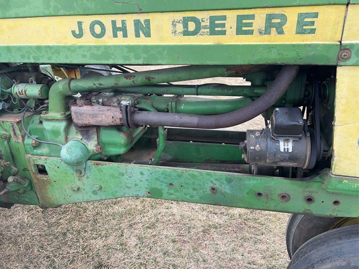 john-deere-520-image-20