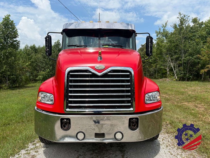 2006-mack-cxn613-t/a-truck-tractor-image-6