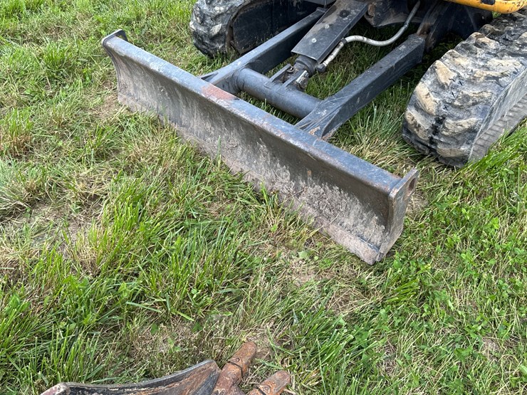 deere-35g-image-13