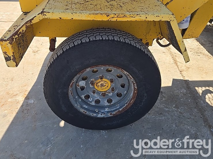 2016-superior-broom-dt80-image-12