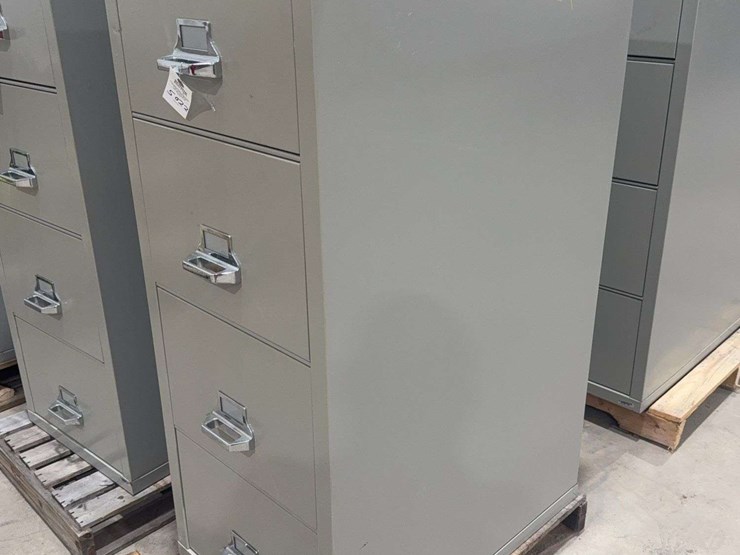 1-fire-proof-cabinet-with-keys,-4-drawers,-20-3/4"-w-x-31-1/2"d-x-52-3/4t-image-2