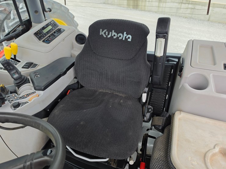 2020-kubota-m7-151-image-16