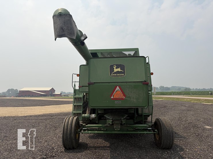 1985-john-deere-7720-titan-ii-image-4