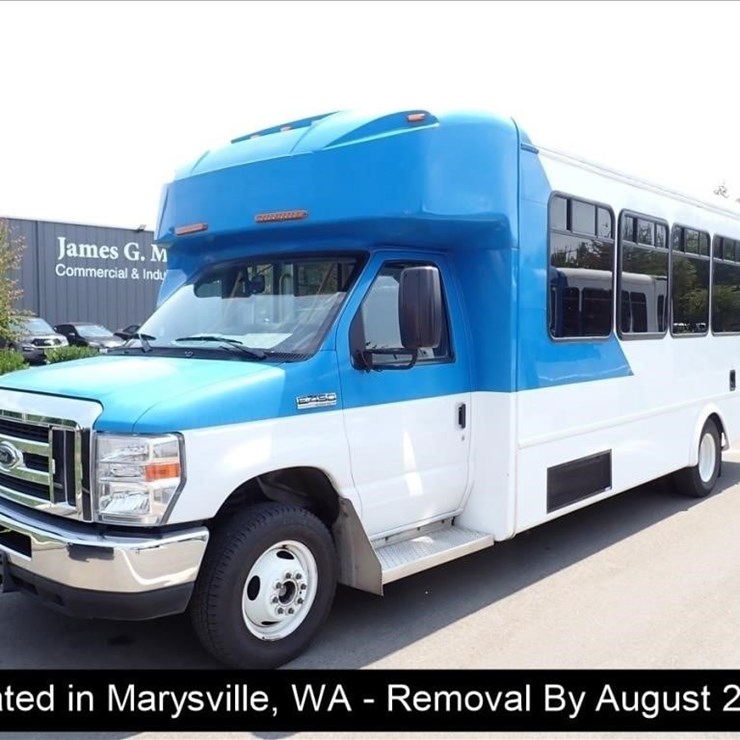 2019 FORD E450