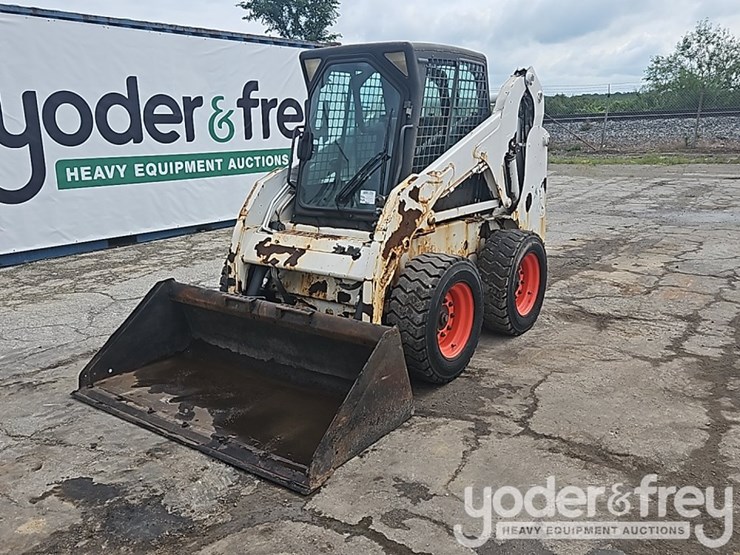 2011-bobcat-s185-image-1