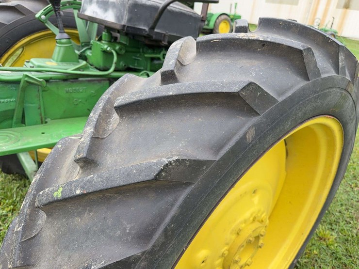 1957-john-deere-420-image-47