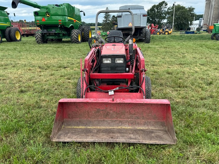 massey-ferguson-1020-image-9