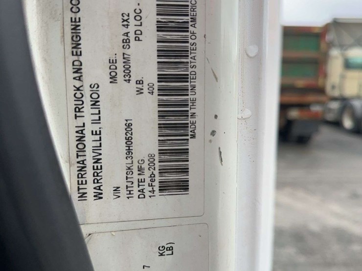 2009-international-durastar-4300-image-22