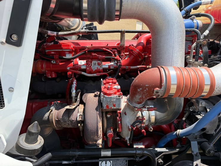 2020-kenworth-t800-image-38