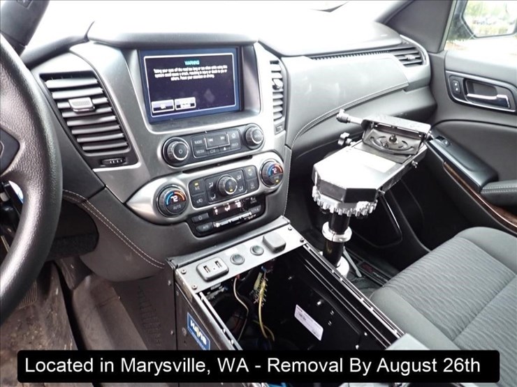 2018-chevrolet-tahoe-image-8
