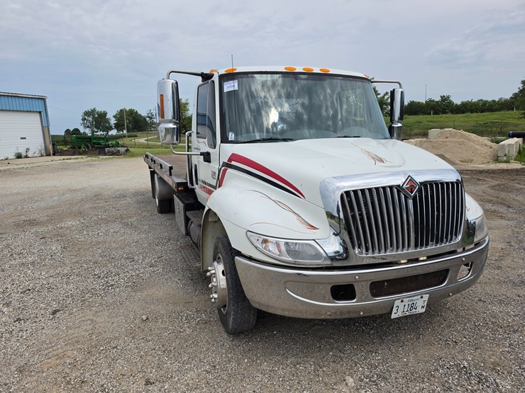 2002-international-durastar-4300-image-27