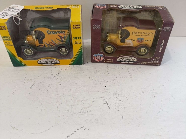 crayola-1912-coin-bank,-hershey's-1912-ford-coin-bank-image-1