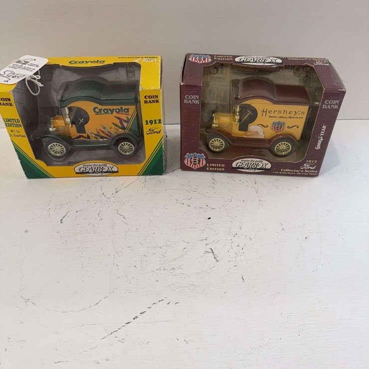 Crayola 1912 Coin bank, Hershey's 1912 Ford coin bank