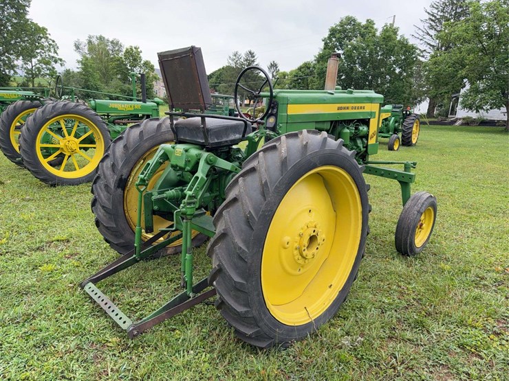 1957-john-deere-420-image-5