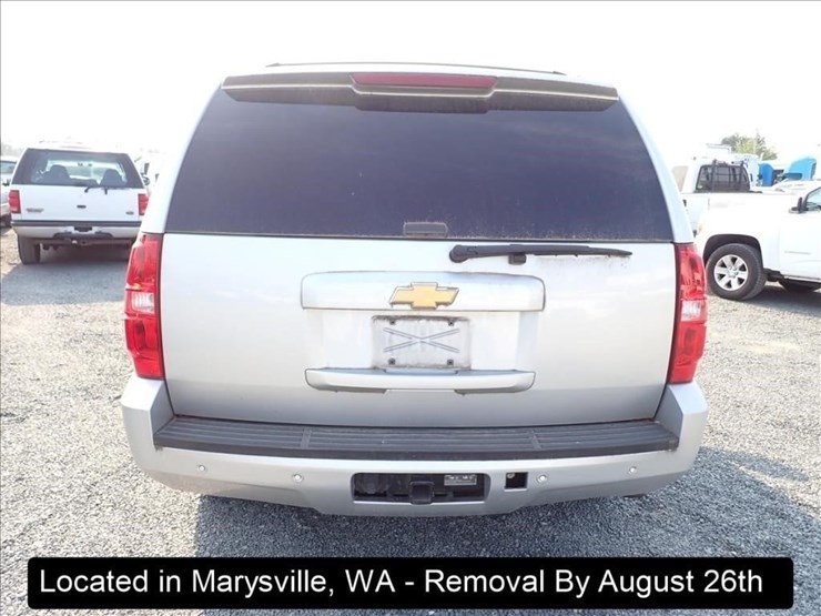 2013-chevrolet-tahoe-image-23