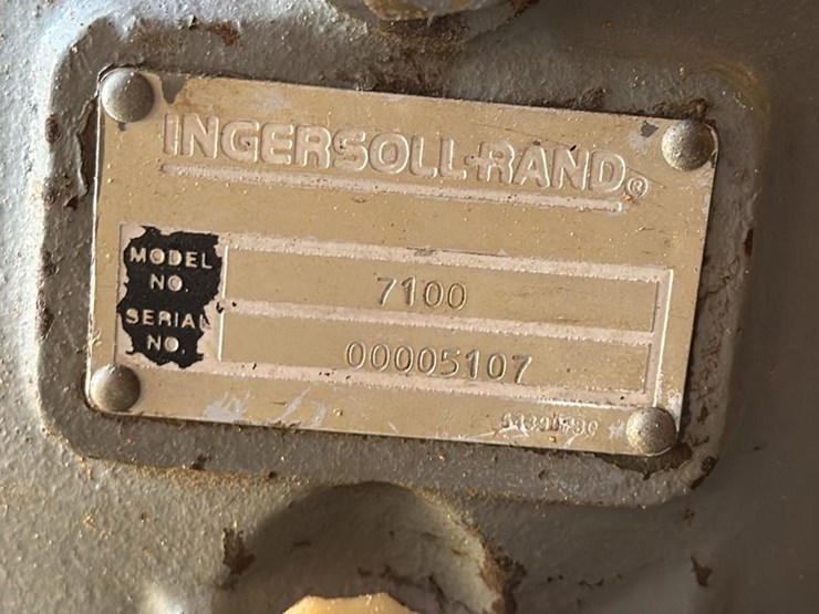 #1024-•-ingersoll-rand-7100-air-compressor---frye-lumber-company-image-7