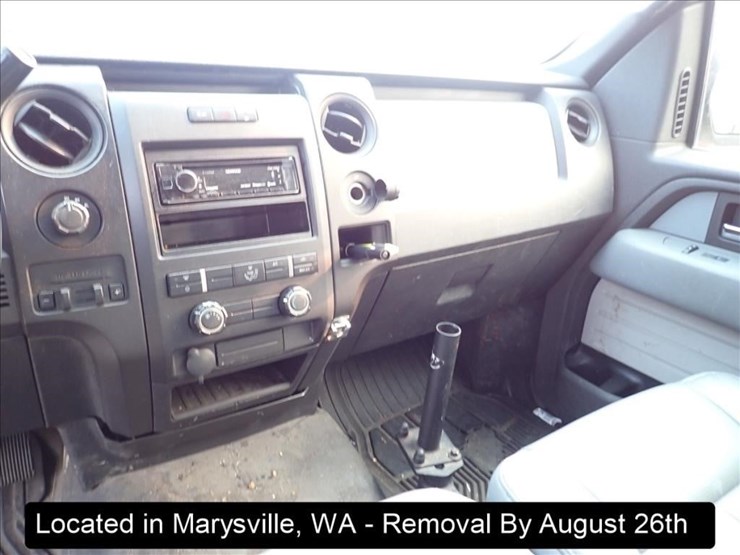 2013-ford-f150-xl-image-17