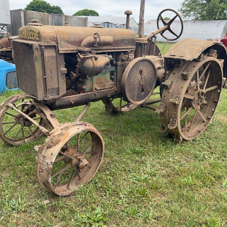 JOHN DEERE GP