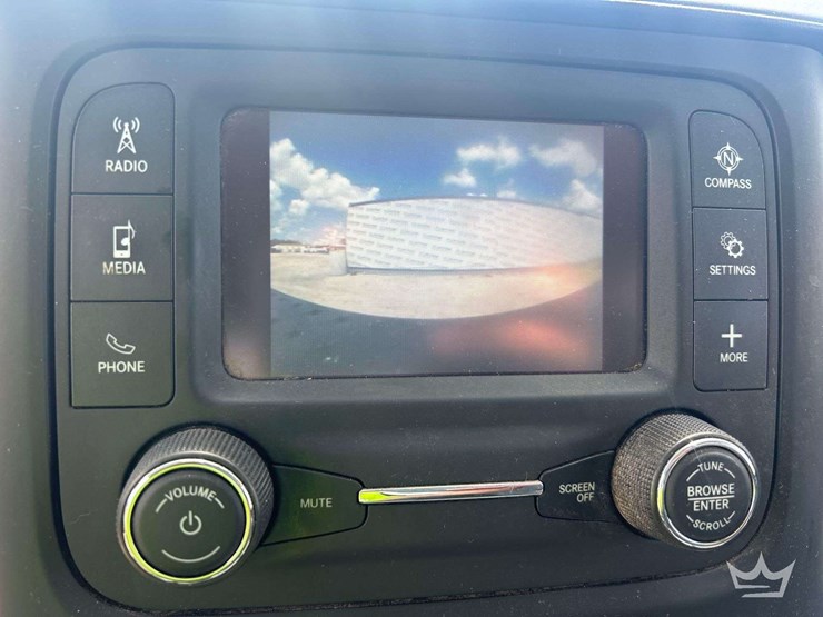 2019-dodge-2500-image-15