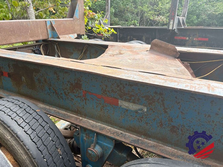 1997-savo-double-bunk-t/a-log-trailer-image-40
