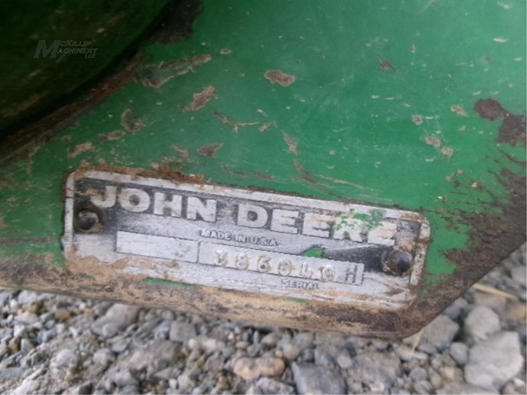 1979-john-deere-843-image-12