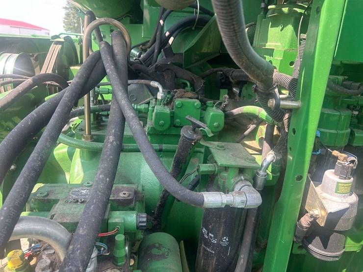 2011-john-deere-9770-sts-image-24