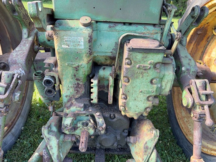 john-deere-630-image-37