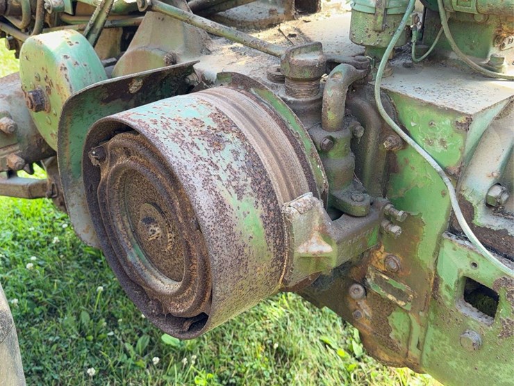 john-deere-630-image-26