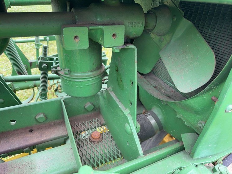 john-deere-h-image-24