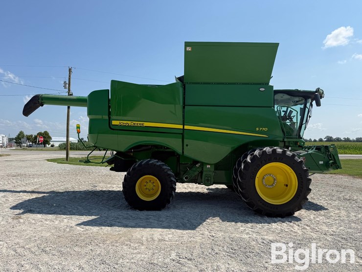 2023-john-deere-s770-image-4