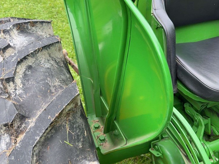 john-deere-435-image-36