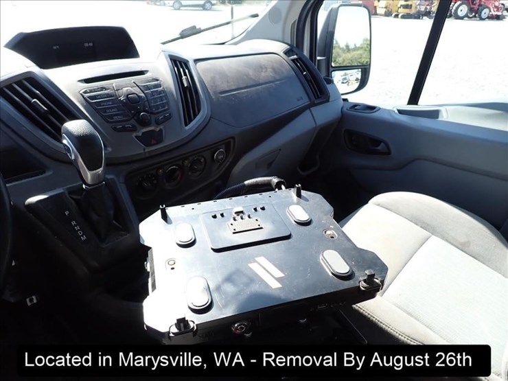 2016-ford-transit-image-6