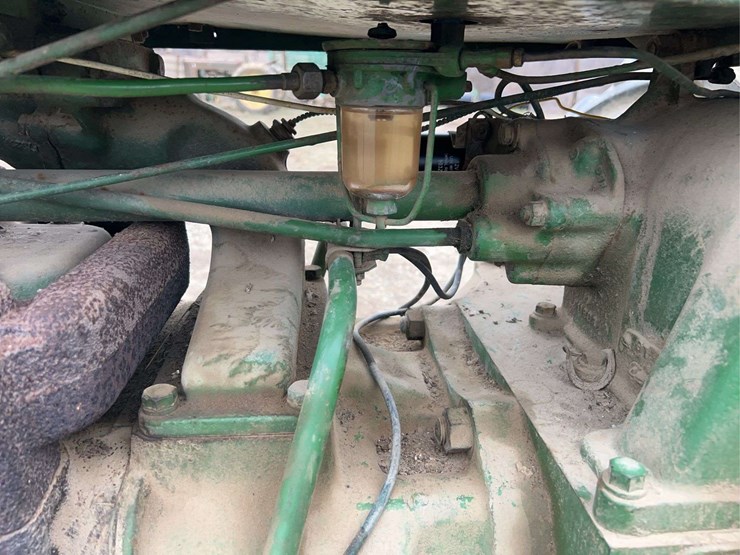 john-deere-70-image-47