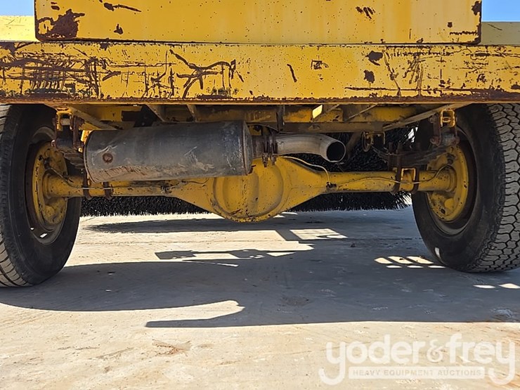 2016-superior-broom-dt80-image-14