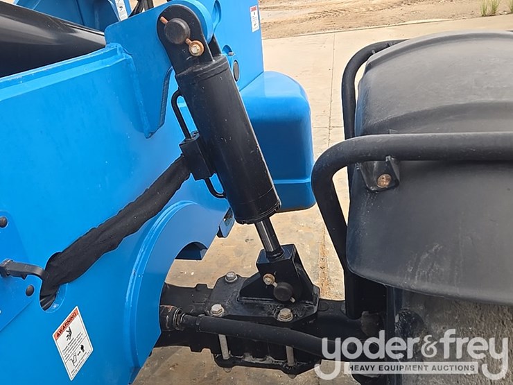 2018-genie-gth844-image-26