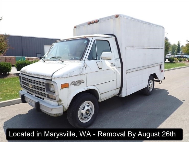 1992-chevrolet-30-image-1