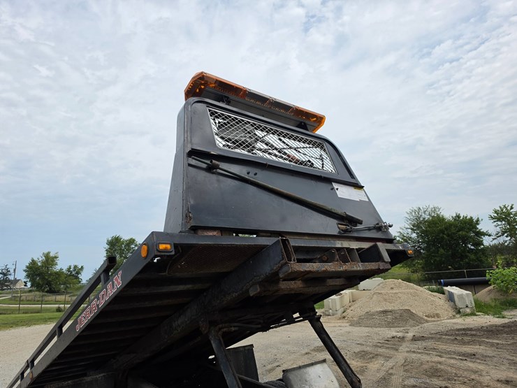 2002-international-durastar-4300-image-50