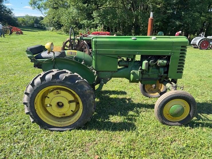 john-deere-m-image-6