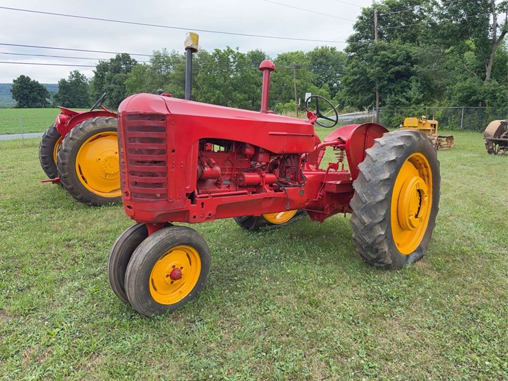 massey-ferguson-44-image-1