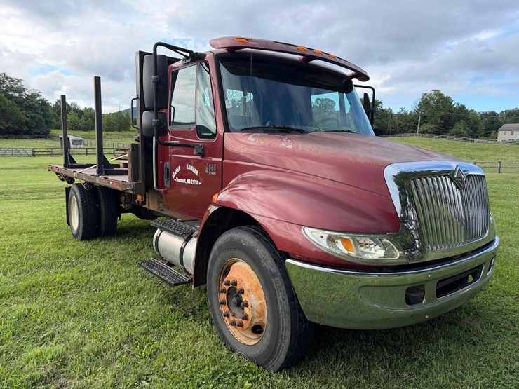 2005-international-durastar-4300-image-7