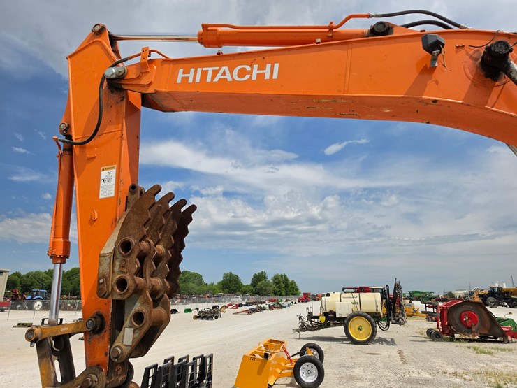 2021-hitachi-zx210-lc-6n-image-4