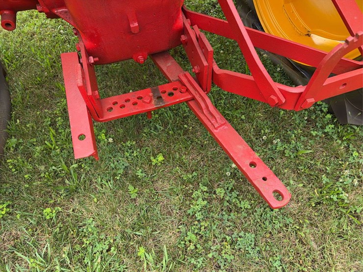 massey-ferguson-44-image-32