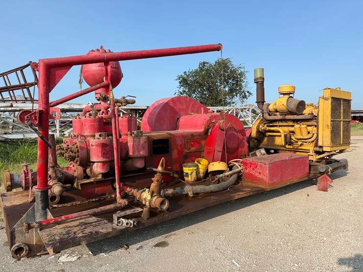 ideco-214-duplex-mud-pump-p/b-caterpillar-d353e-engine,-skidded-image-1