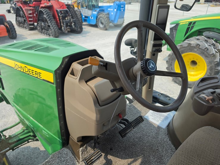 2013-john-deere-7200r-image-9