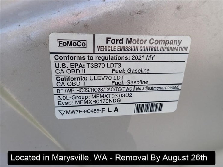 2021-ford-explorer-image-21
