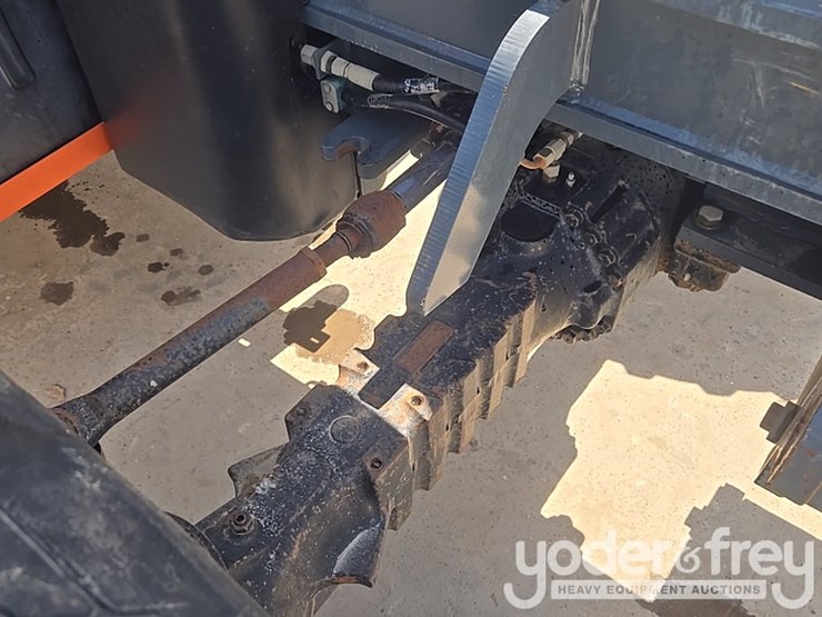 2012-jlg-g6-42a-image-25