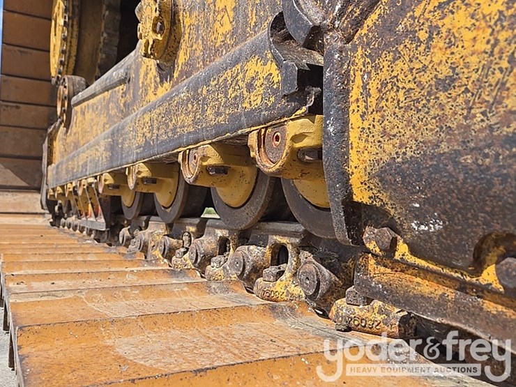 2018-caterpillar-d6n-lgp-image-18