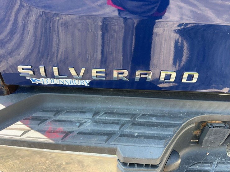 2013-chevrolet-silverado-2500hd-image-19