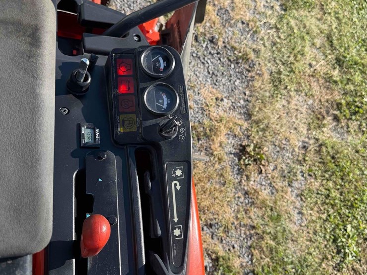 kubota-zd323-image-20
