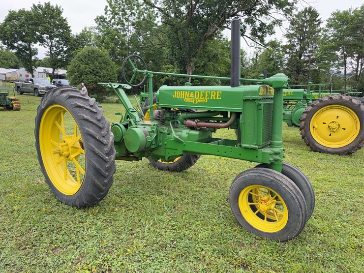john-deere-model-b-image-7
